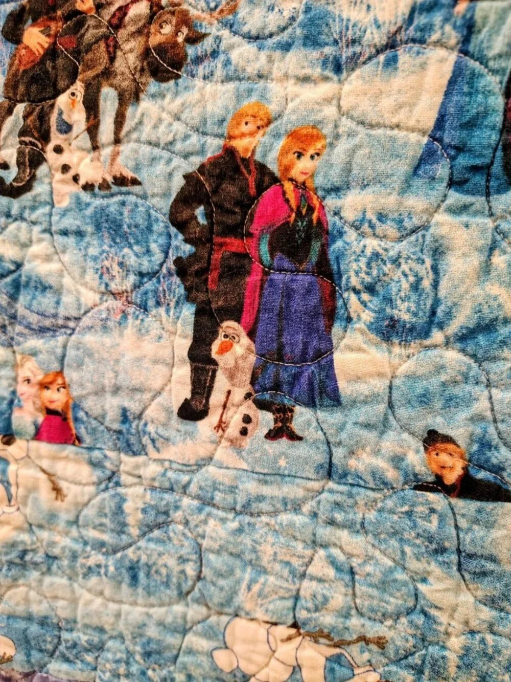Handmade Disney Frozen quilt, Anna Elsa, 60 x 70 inches , EUC, 2014